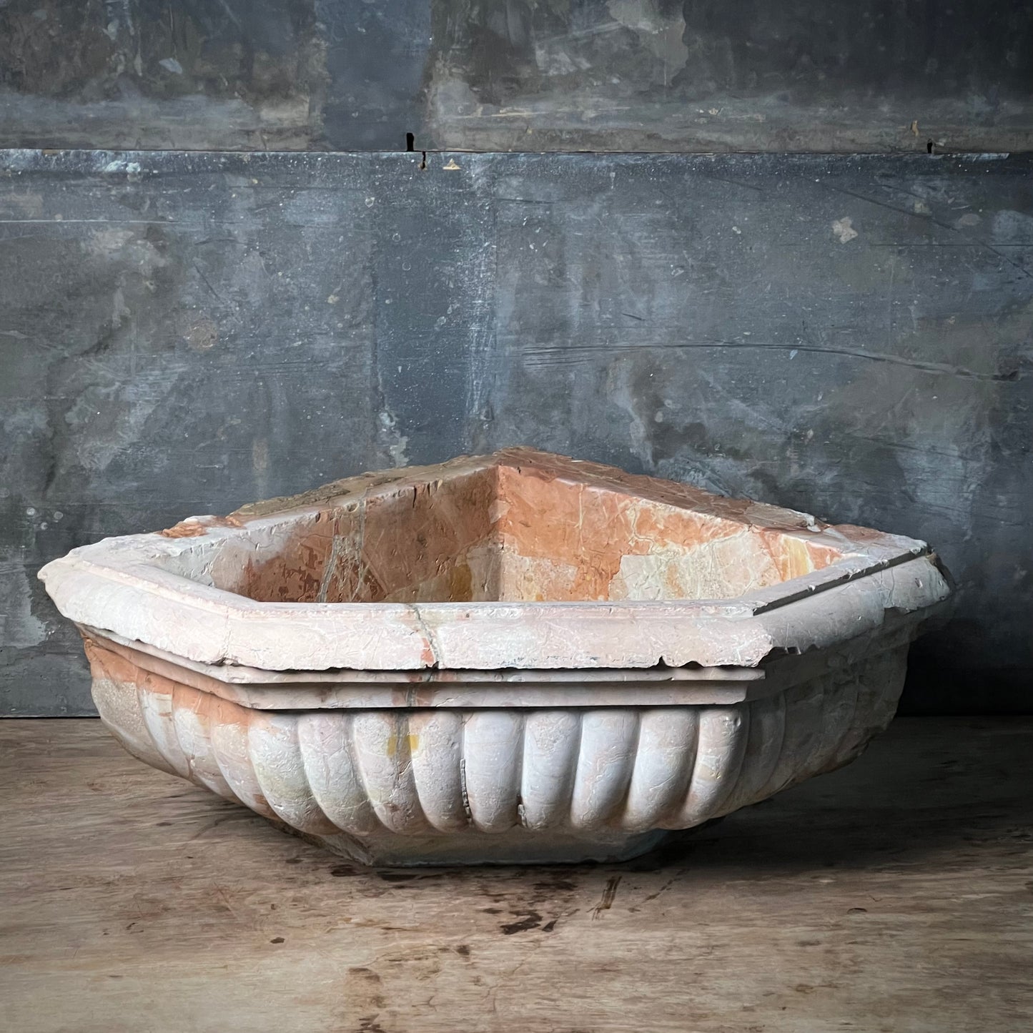 Venetian Font c.1750 in Rosa Antico Sicilian Marble