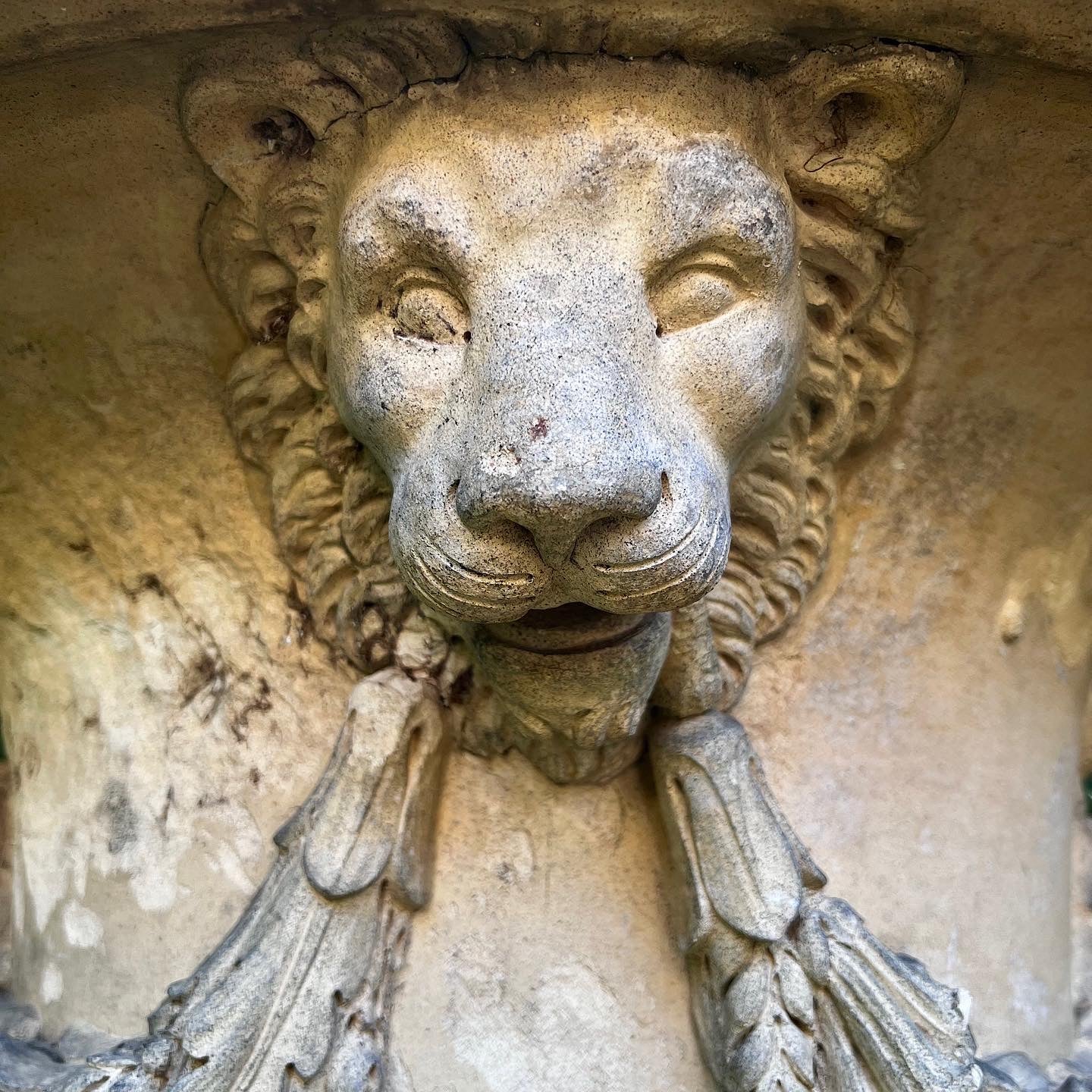 Grand Terracotta Lion Garden Vase By J M Blashfield c.1860