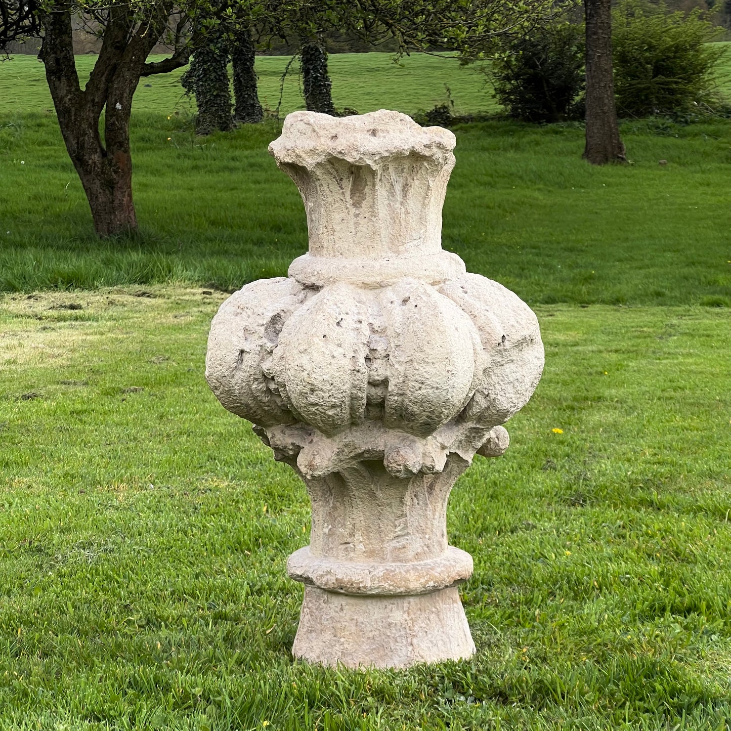 ‘Isabelline’ Pomegranate Finial from Granada c.1500-1520