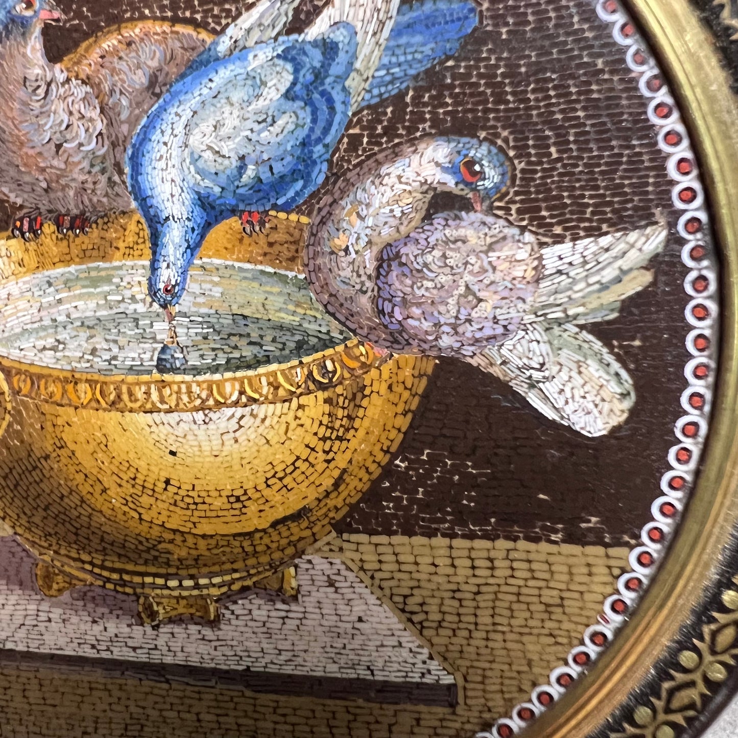 18th-Century Roman Micromosaic Snuff Box – Doves of Pliny, Attributed to Circle of Giacomo Raffaelli c.1780-1800