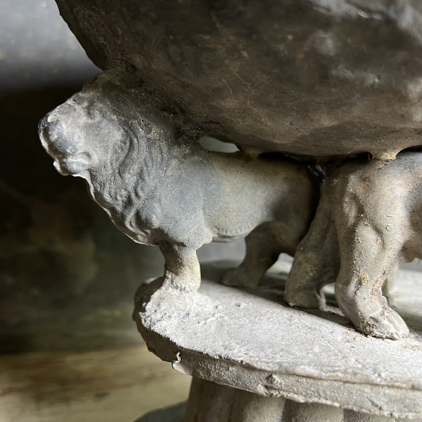 Pair of Georgian Lead Urns with Lion Supports, England c.1820