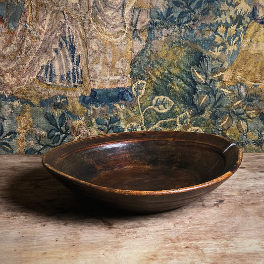 An Early English Turned Applewood Dairy Bowl, Late 17th or earlier