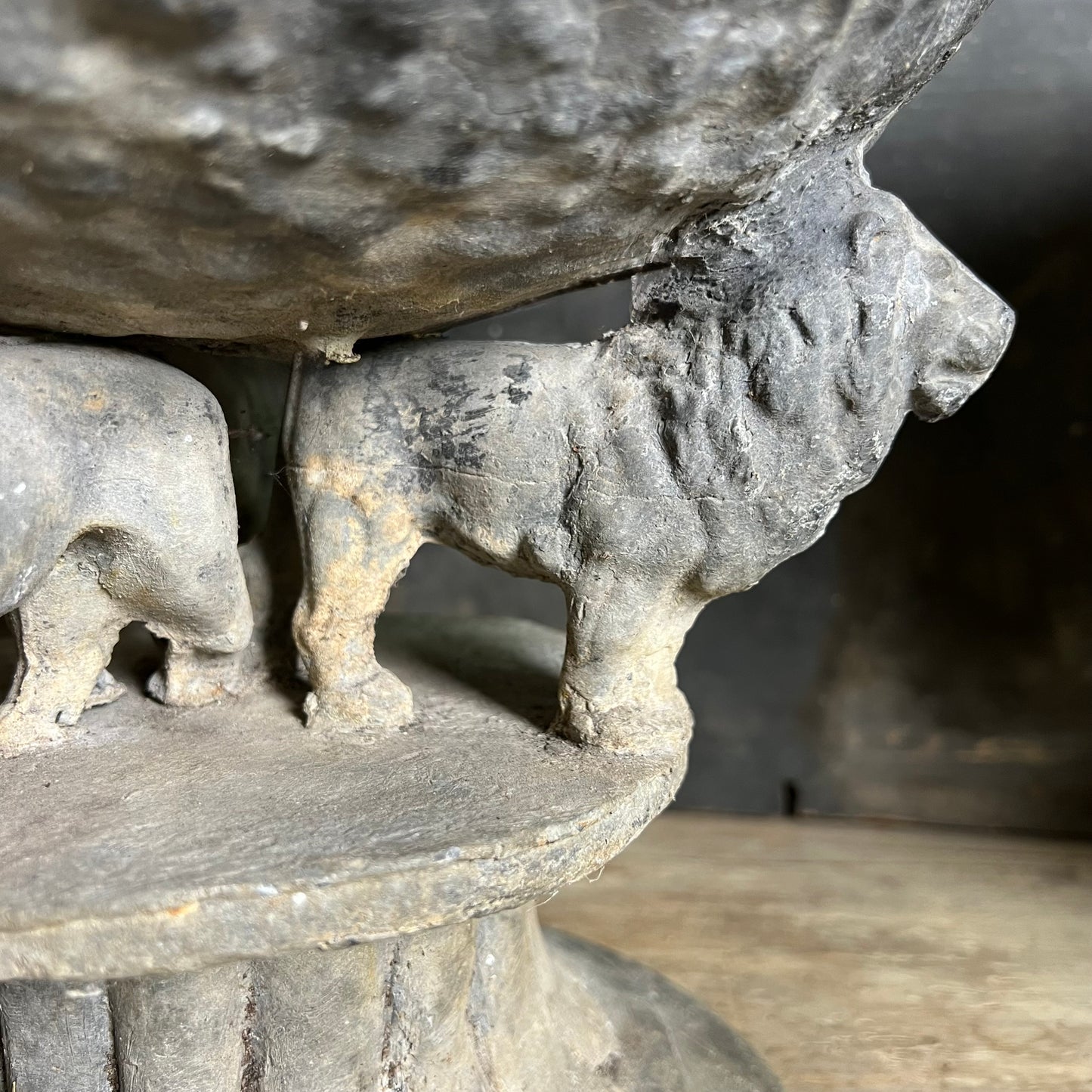 Pair of Georgian Lead Urns with Lion Supports, England c.1820