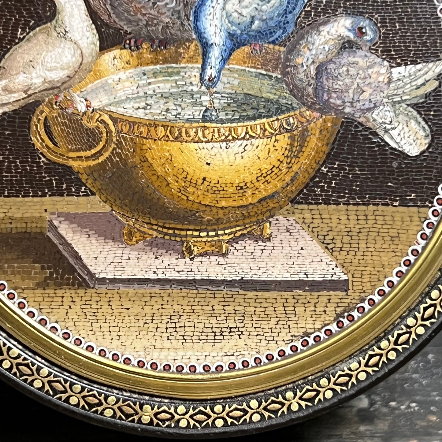18th-Century Roman Micromosaic Snuff Box – Doves of Pliny, Attributed to Circle of Giacomo Raffaelli c.1780-1800