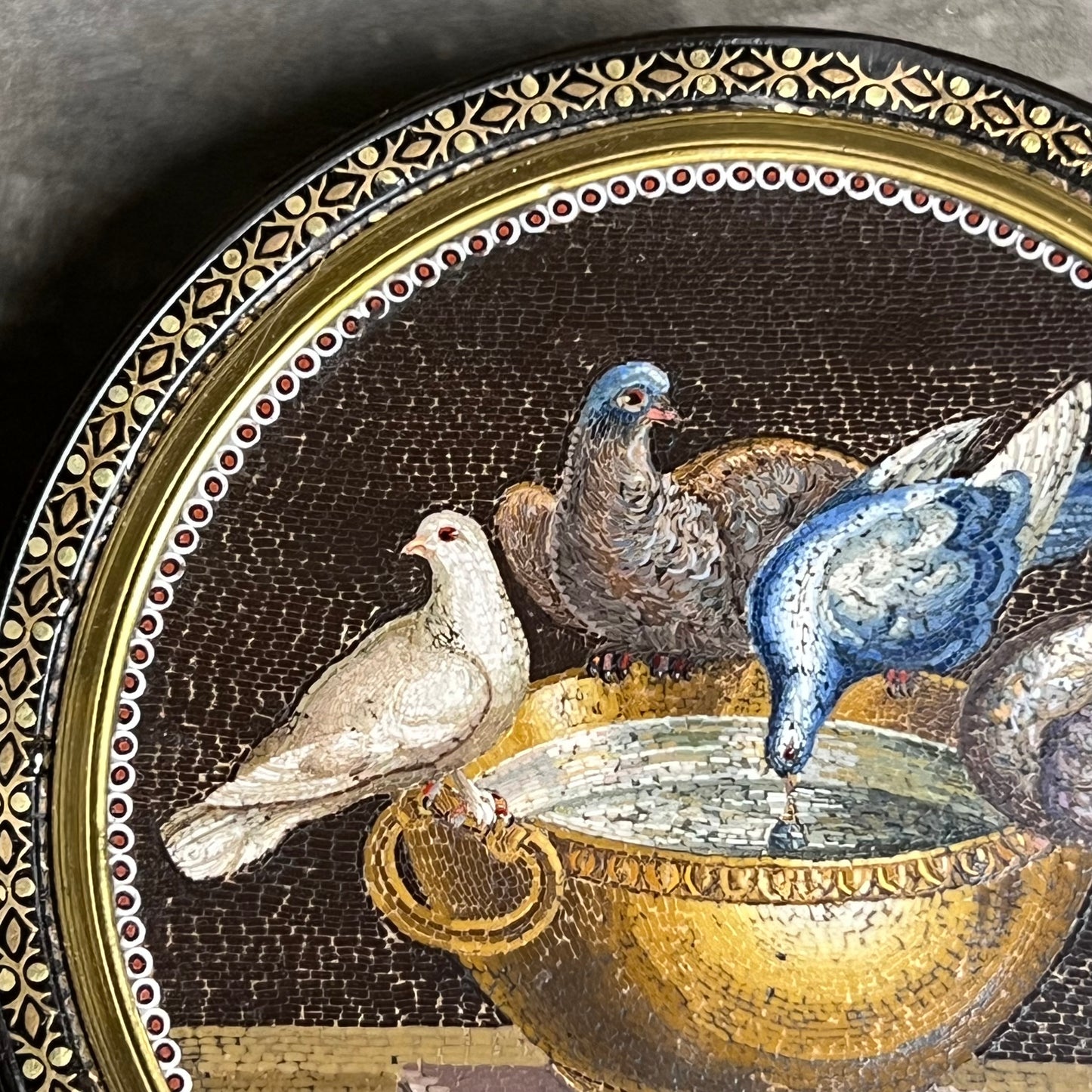 18th-Century Roman Micromosaic Snuff Box – Doves of Pliny, Attributed to Circle of Giacomo Raffaelli c.1780-1800