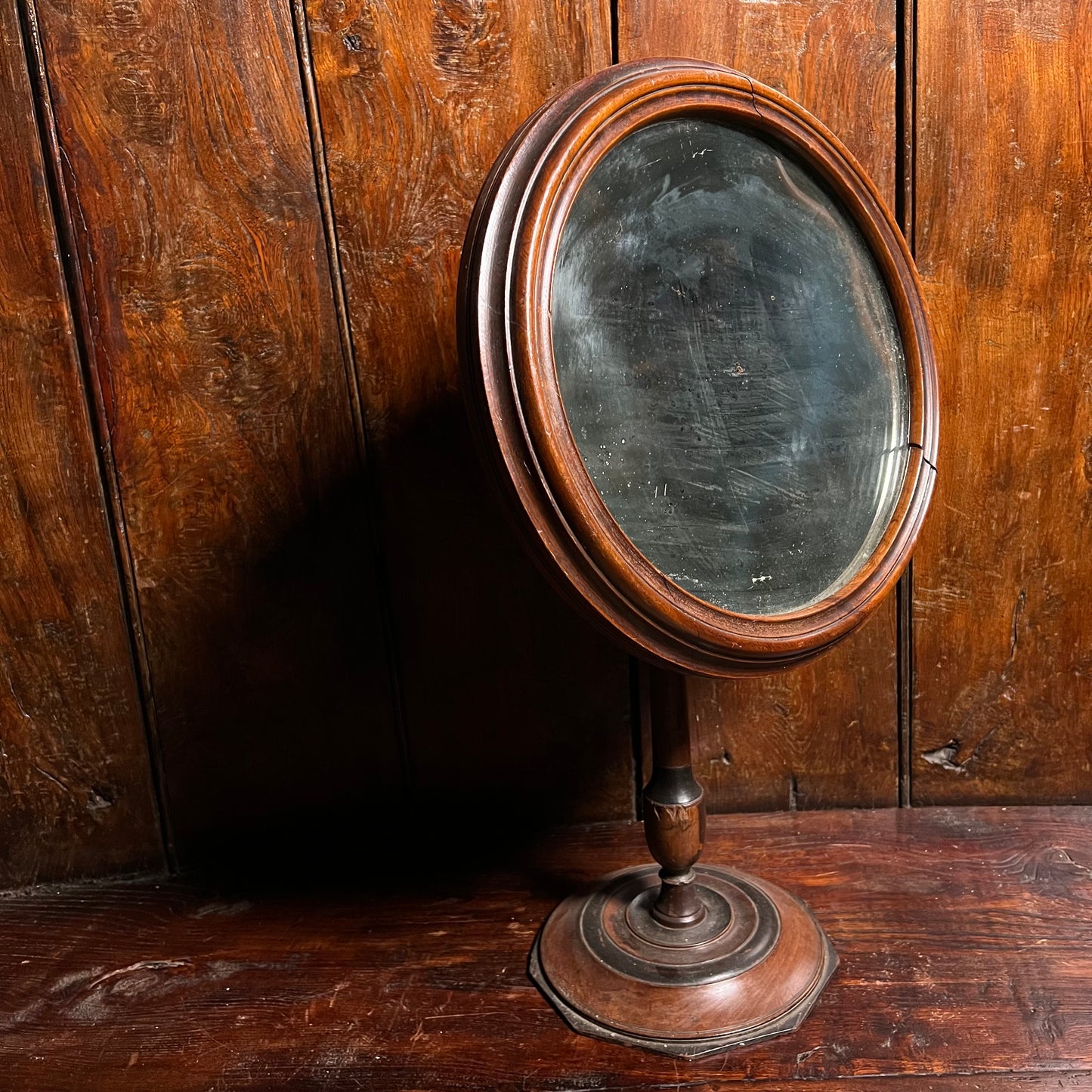 English Victorian Walnut Shaving Mirror with Octagonal Base, c.1850–1865