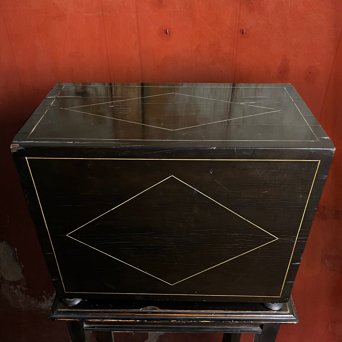 Italian Collector’s Table Cabinet, 17th Century – Ebonised with Ivory Inlay