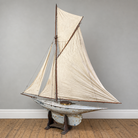Exceptional Scale “Coronation 1838” Racing Pond Yacht, formerly property of Queen Victoria