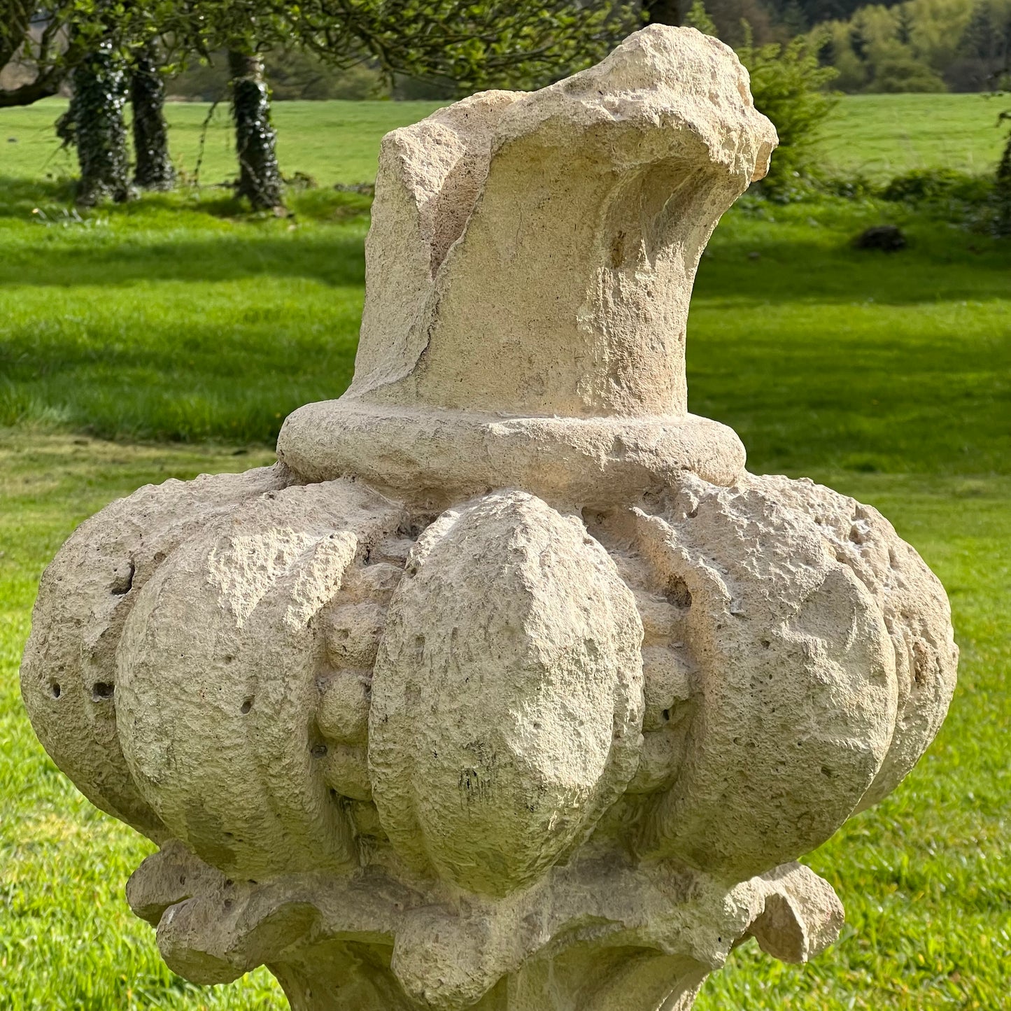 ‘Isabelline’ Pomegranate Finial from Granada c.1500-1520