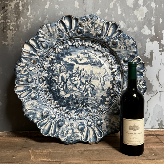 A Monumental Savona Blue and White Maiolica Charger from the Guidobono Tradition, c.1680