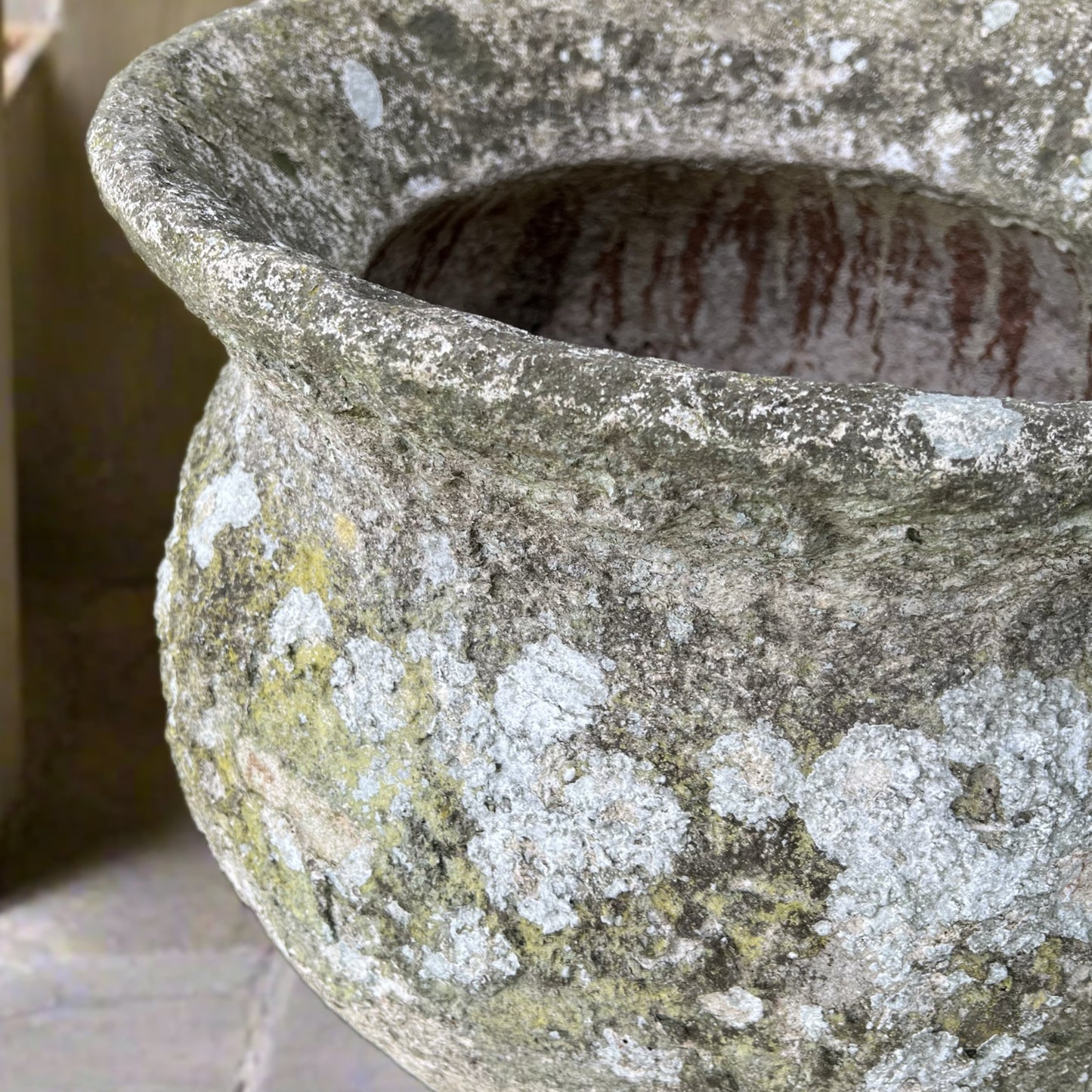 Cauldron Shaped Composite Planter