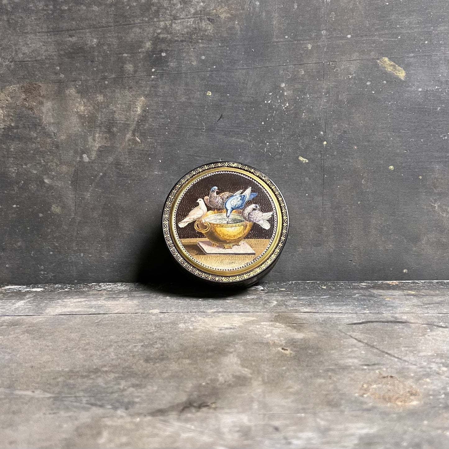 18th-Century Roman Micromosaic Snuff Box – Doves of Pliny, Attributed to Circle of Giacomo Raffaelli c.1780-1800