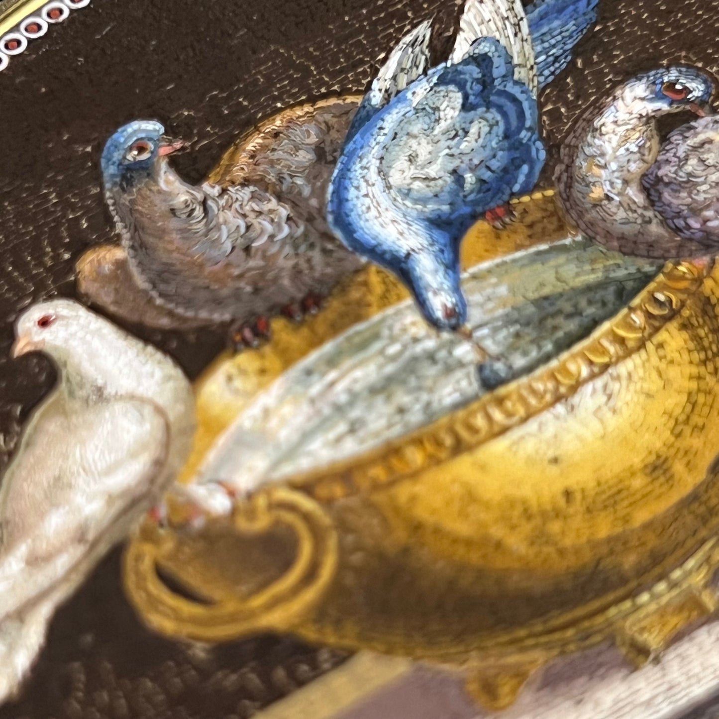 18th-Century Roman Micromosaic Snuff Box – Doves of Pliny, Attributed to Circle of Giacomo Raffaelli c.1780-1800
