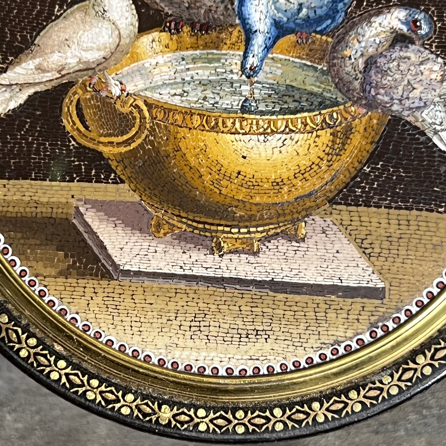 18th-Century Roman Micromosaic Snuff Box – Doves of Pliny, Attributed to Circle of Giacomo Raffaelli c.1780-1800