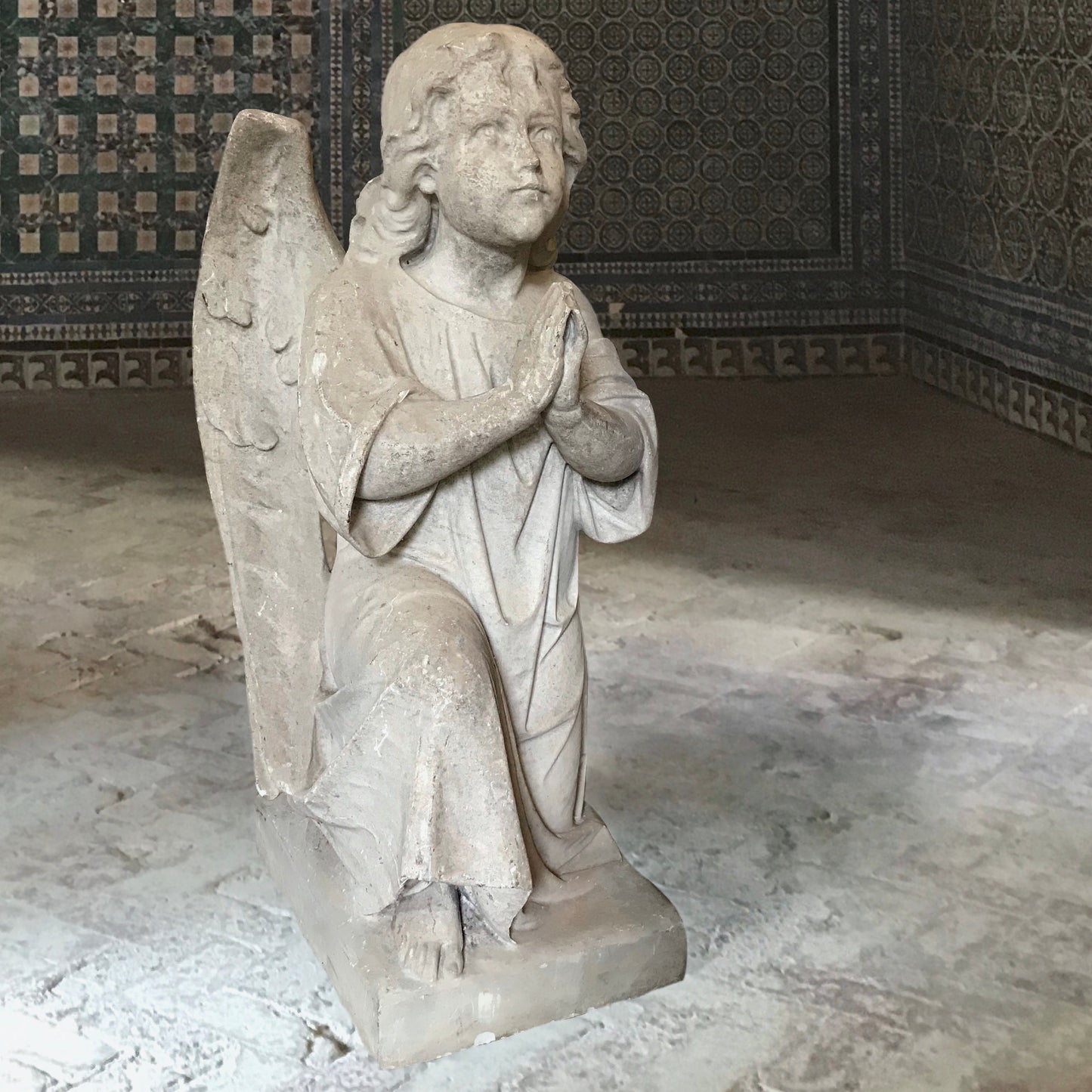 Kneeling Marble Angel c.1880