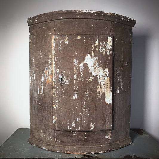 Swedish Gustavian Painted Corner Cupboard c.1820