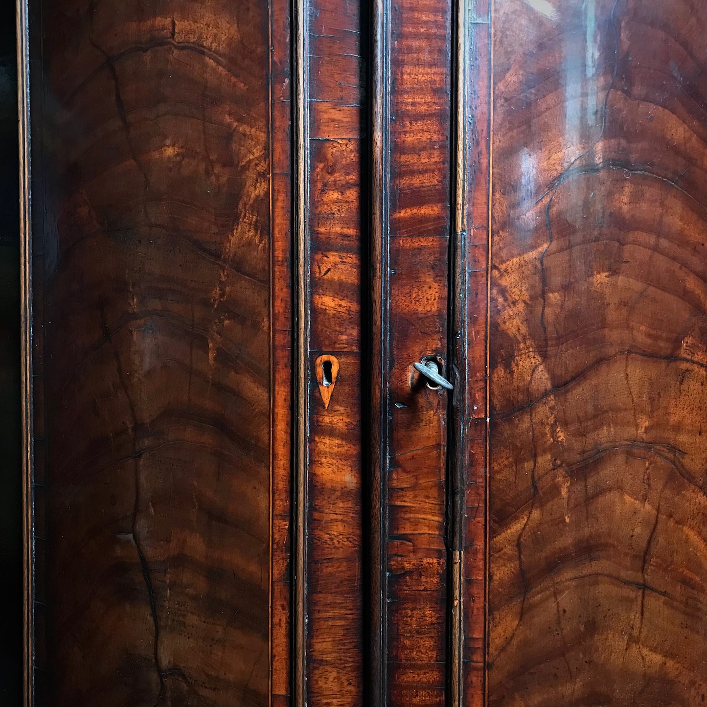 Chatsworth Estate English Mahogany Corner Cupboard c.1760