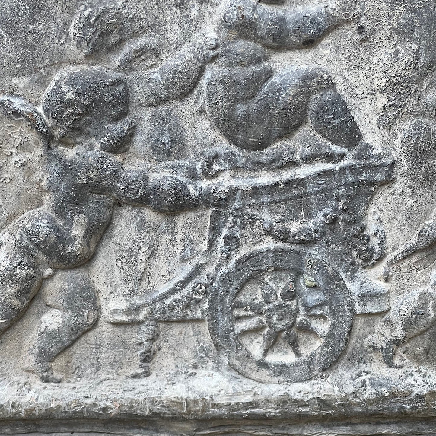 Rare Queen Anne Lead Cistern with Cherubs 1711