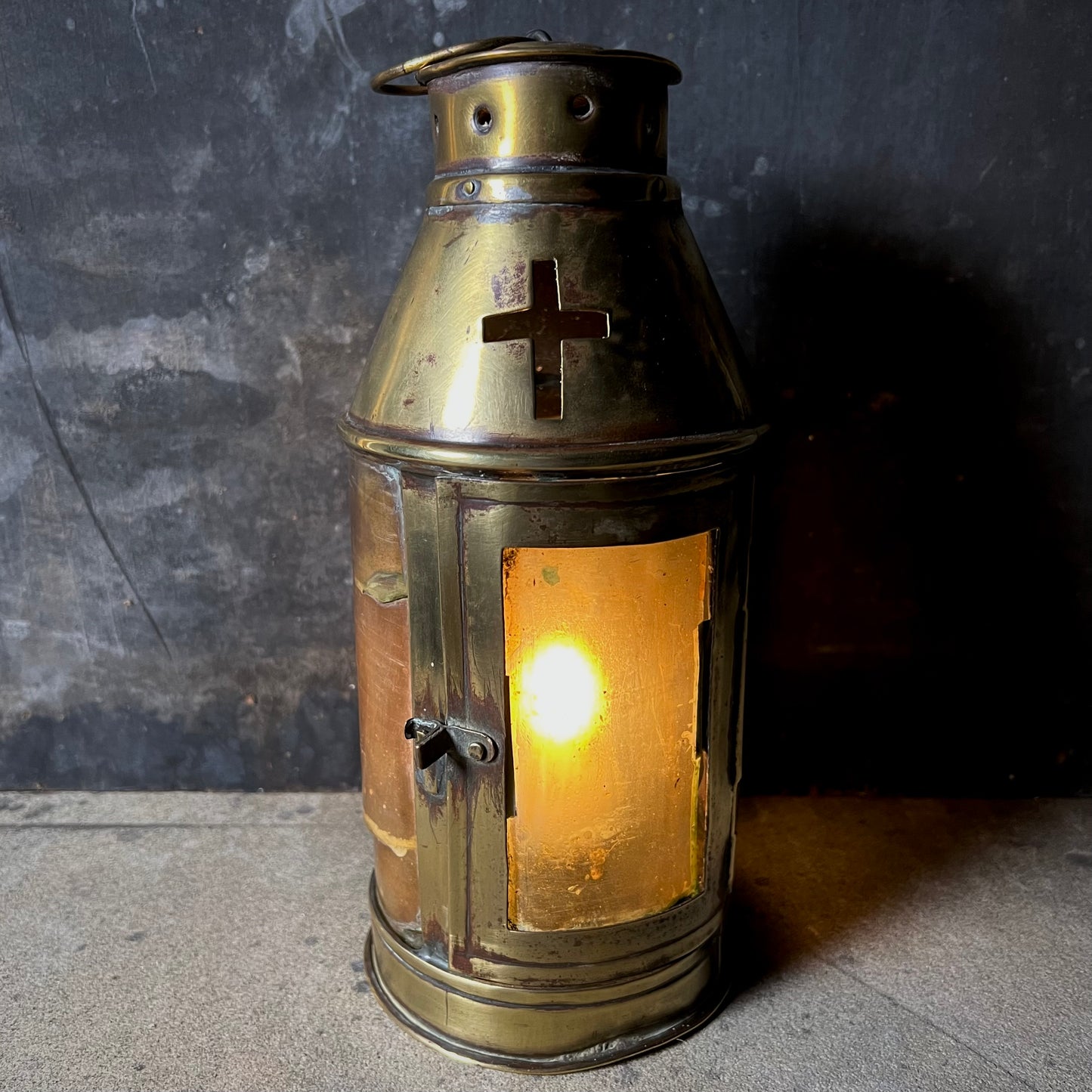 Ecclesiastical Brass and Horn ‘Lanthorn’ Lantern c.1700