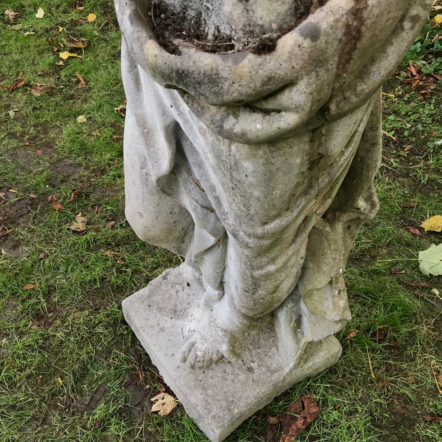 Torch Bearing Maiden