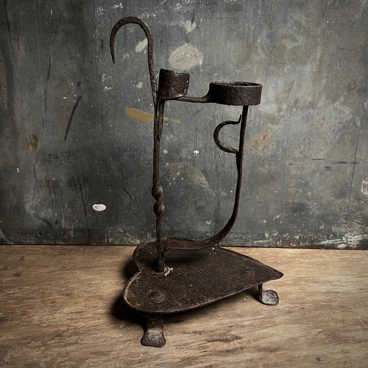 Alpine Splint Rushlight Candleholder c.1720-1750