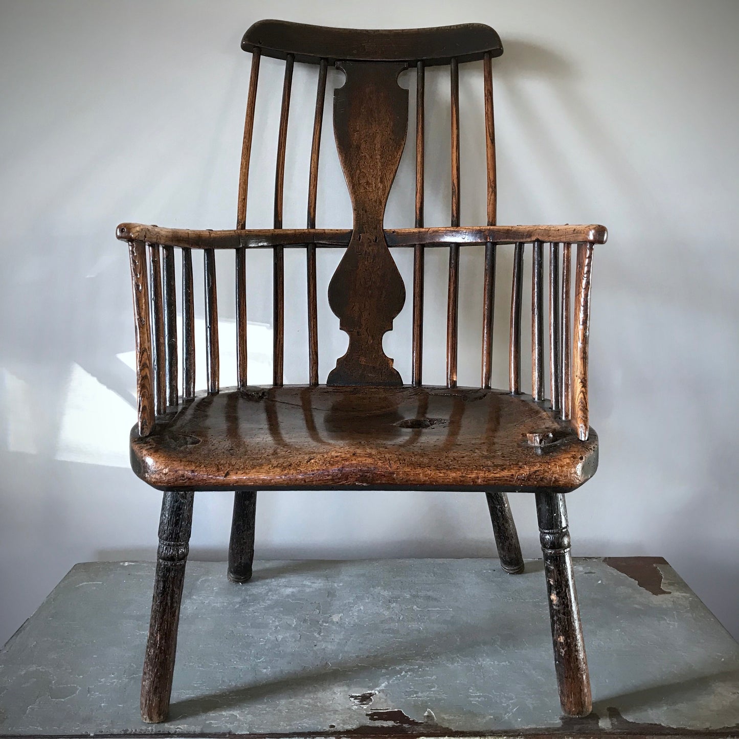 Rare Welsh Comb Back Windsor Armchair c.1780