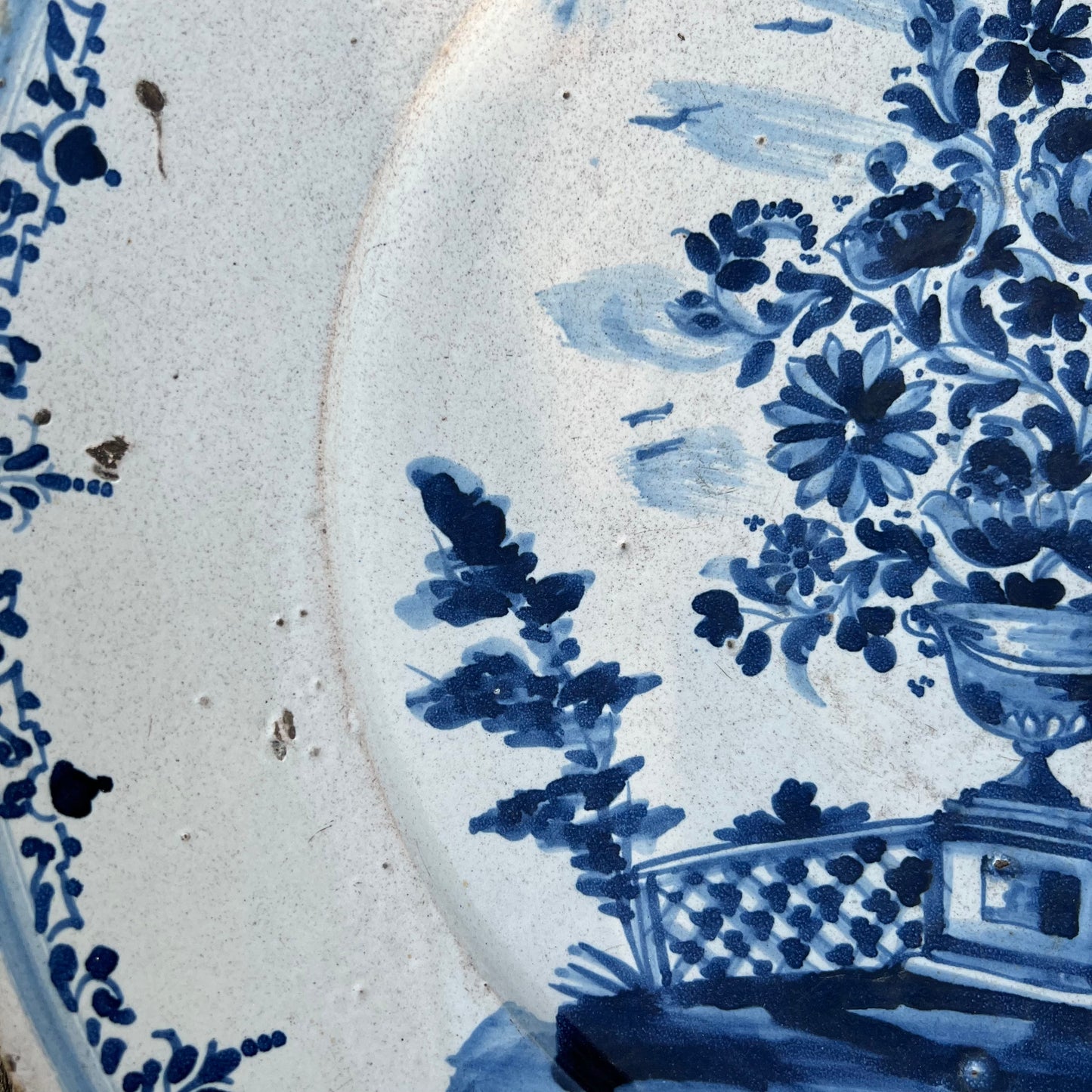 Large 18th Century Blue & White Delft Charger c.1780