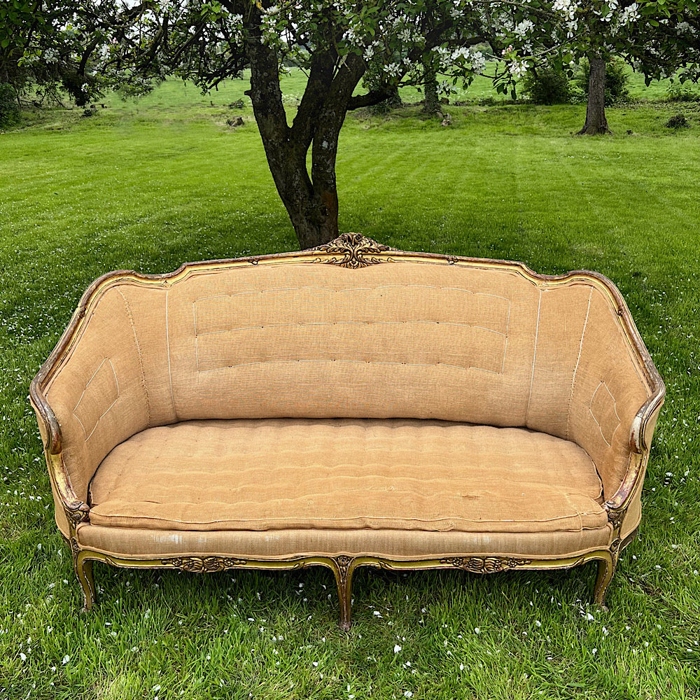 Louis XV period Canapé en Corbeille Settee 18th Century