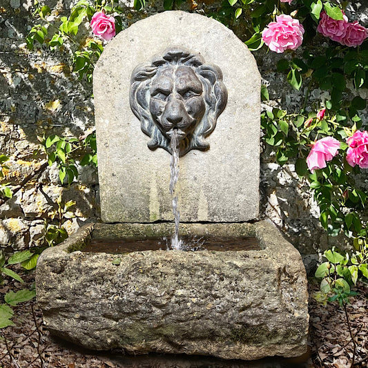 Large Stone Lion Wall Fountain c. 20th Century and Earlier