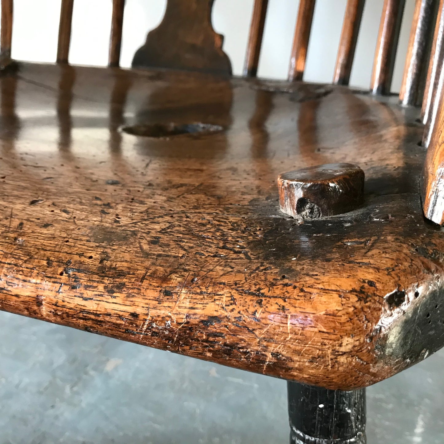 Rare Welsh Comb Back Windsor Armchair c.1780