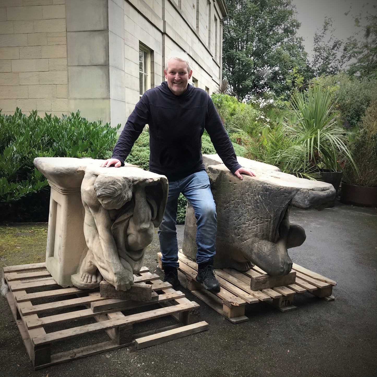 Colossal Sandstone Athletes
