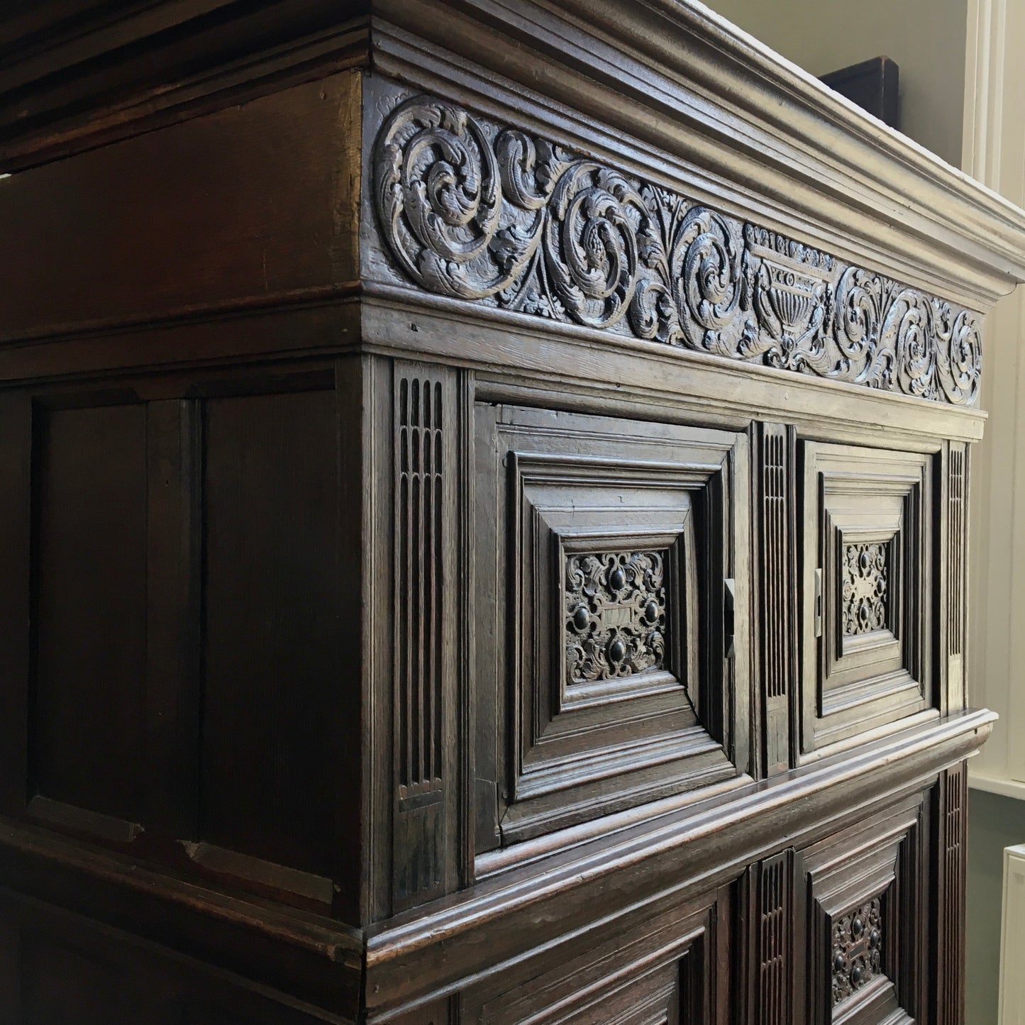 Flemish Oak Cupboard c.1650