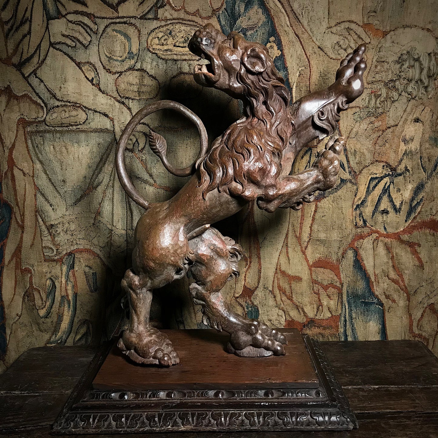 Carved Oak Heraldic Rampant Lion c.1620
