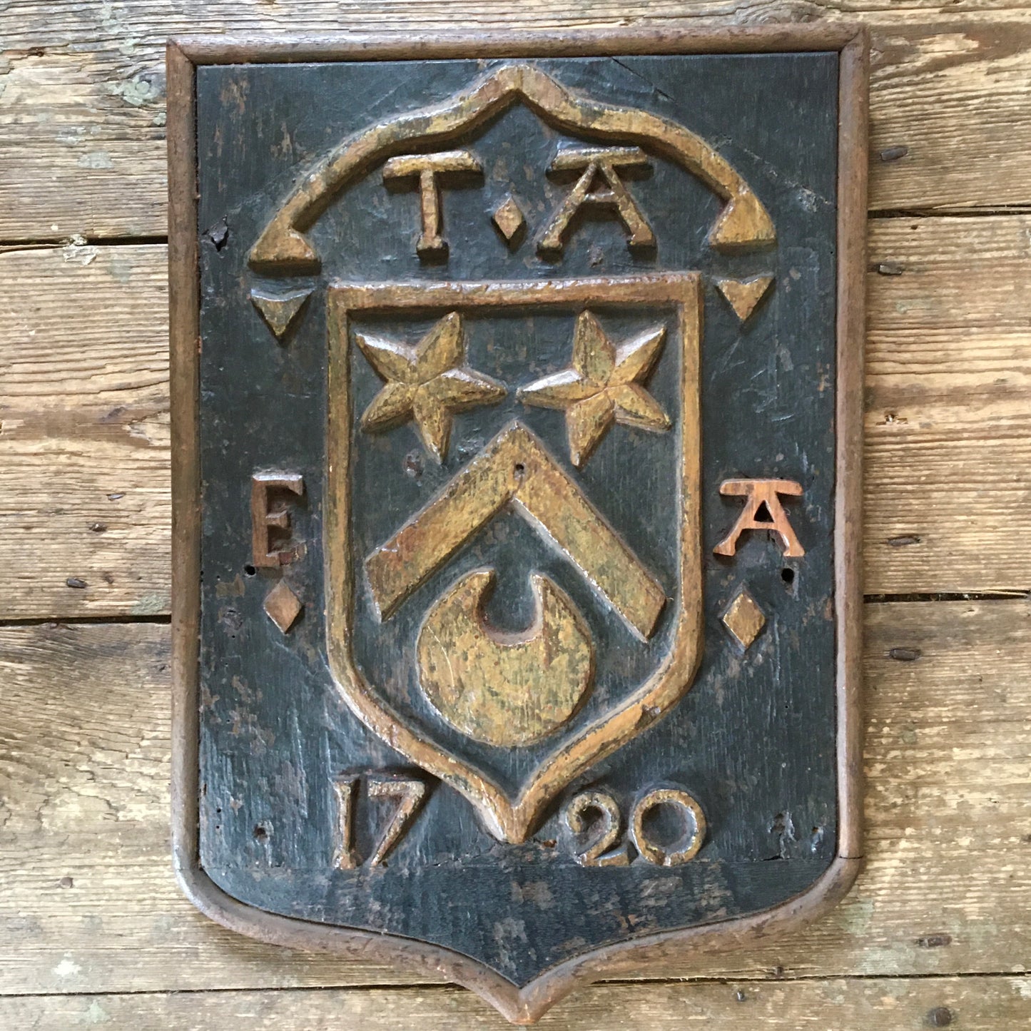 Armorial Shield c.1720