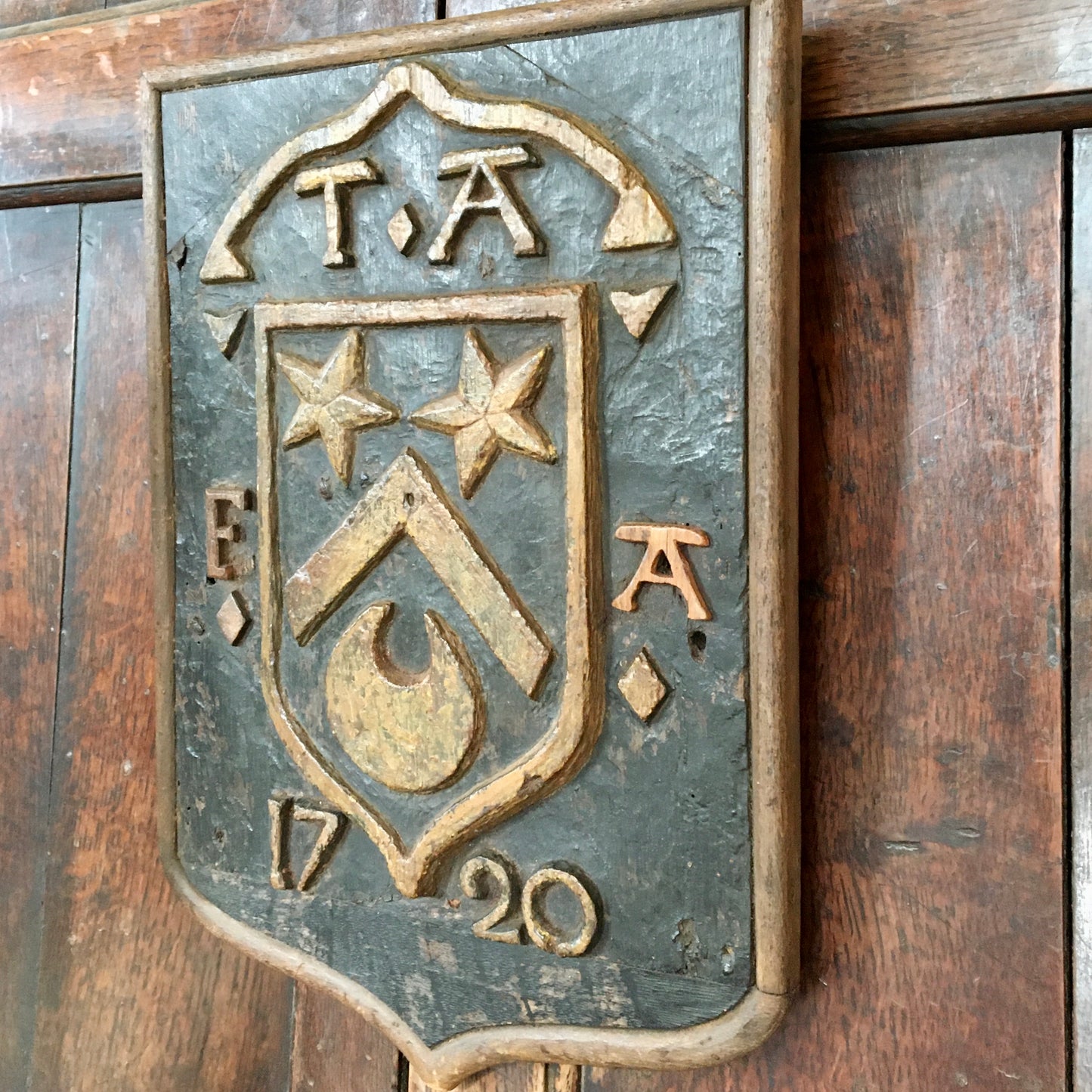 Armorial Shield c.1720