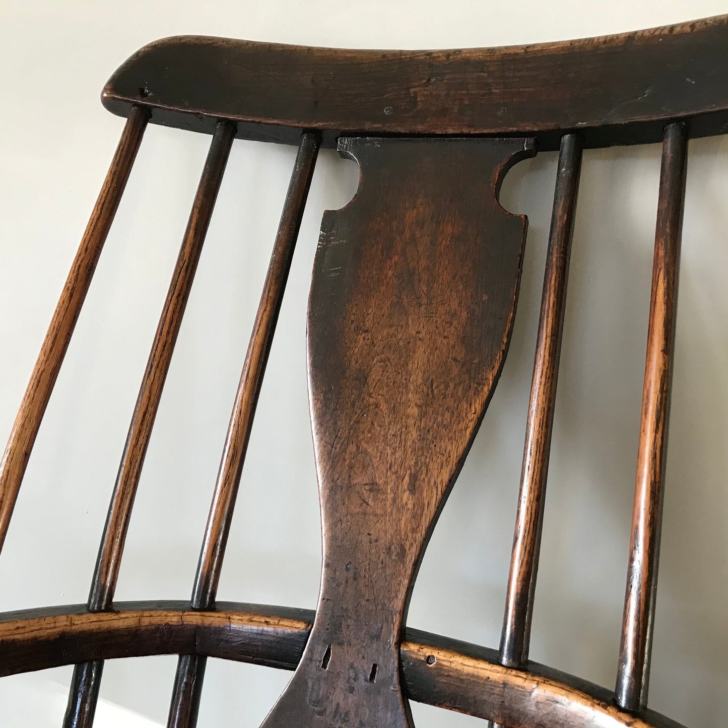 Rare Welsh Comb Back Windsor Armchair c.1780