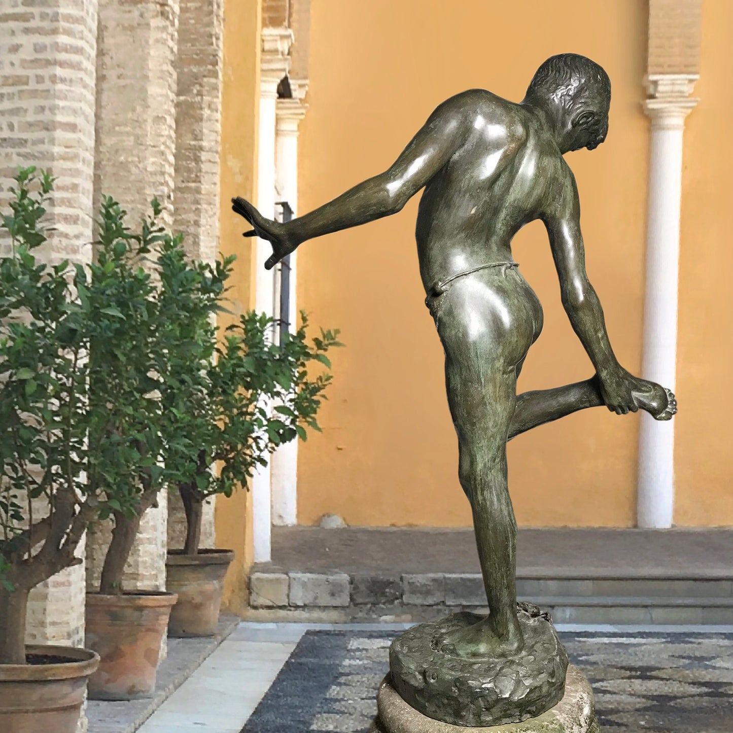 'Il Granchio' (The Crab) Bronze Fisher-Boy signed De Lotto on Plinth c.1920
