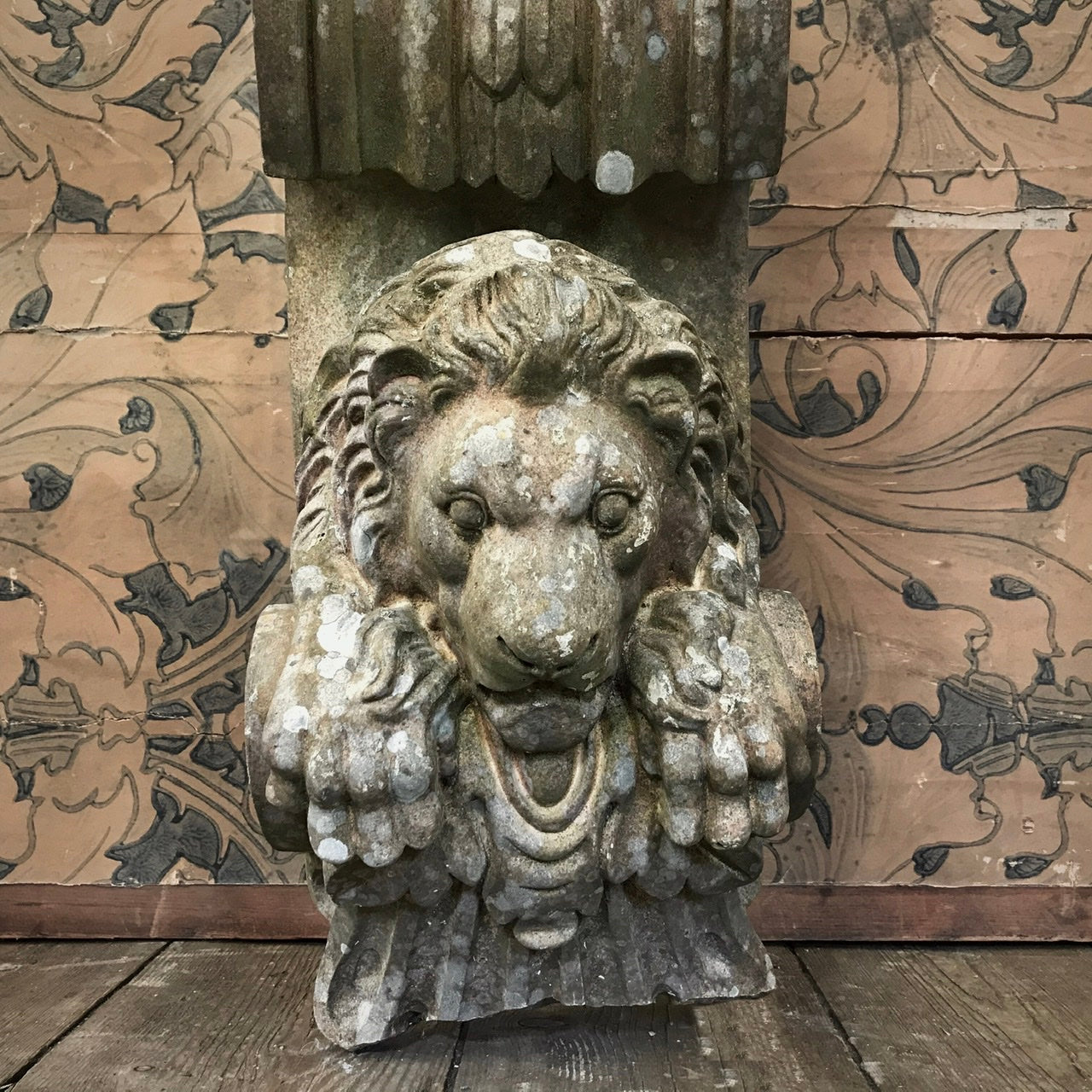 Doulton Terracotta Lion Corbel c.1890