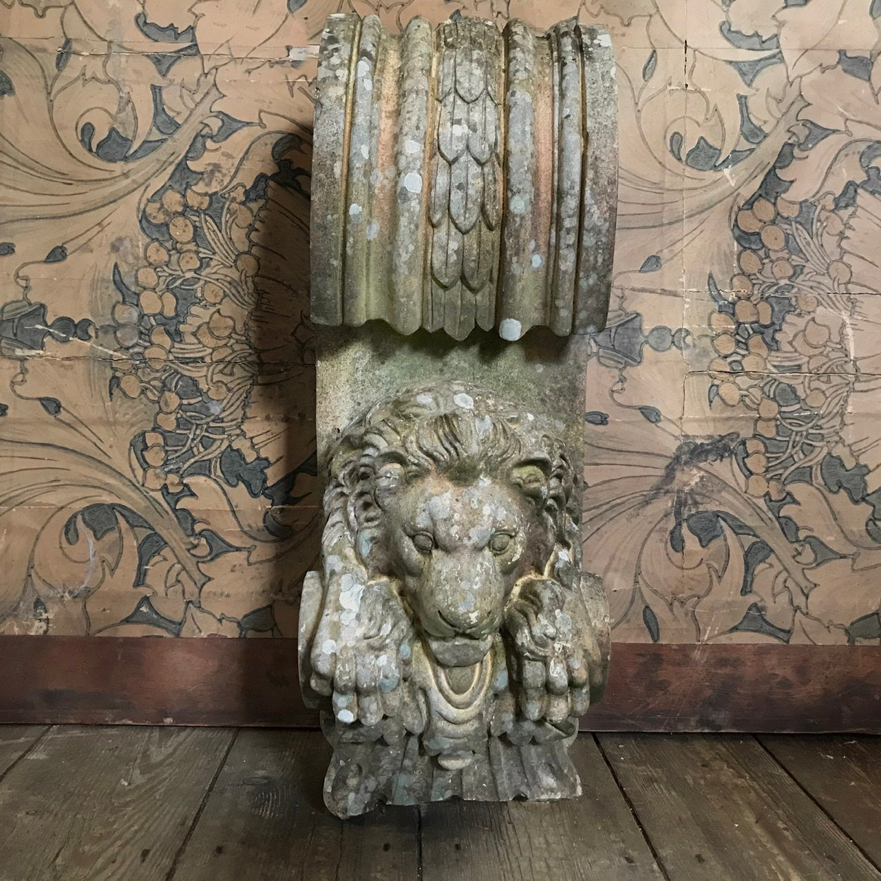 Doulton Terracotta Lion Corbel c.1890