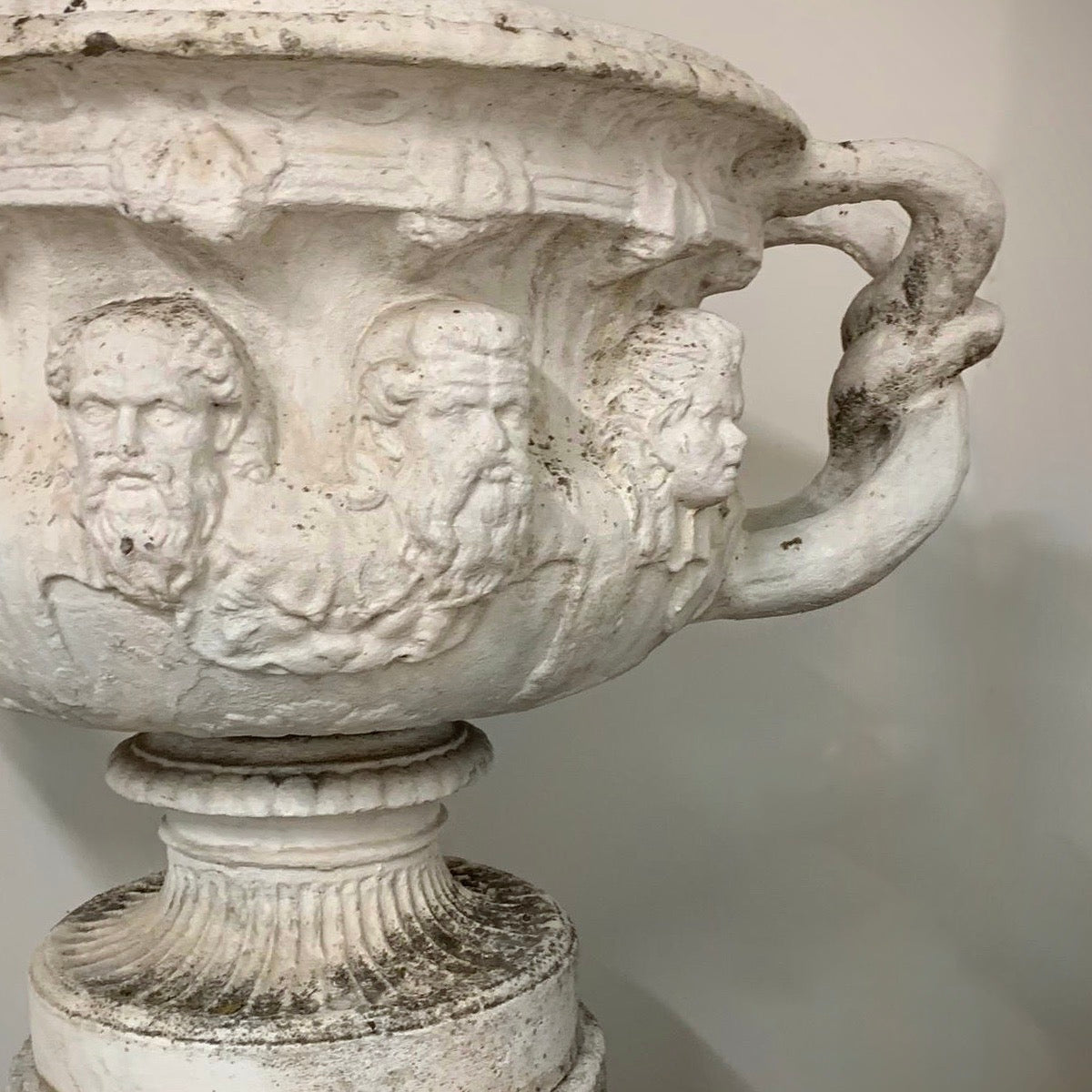 ‘Warwick’ Vase and Plinth