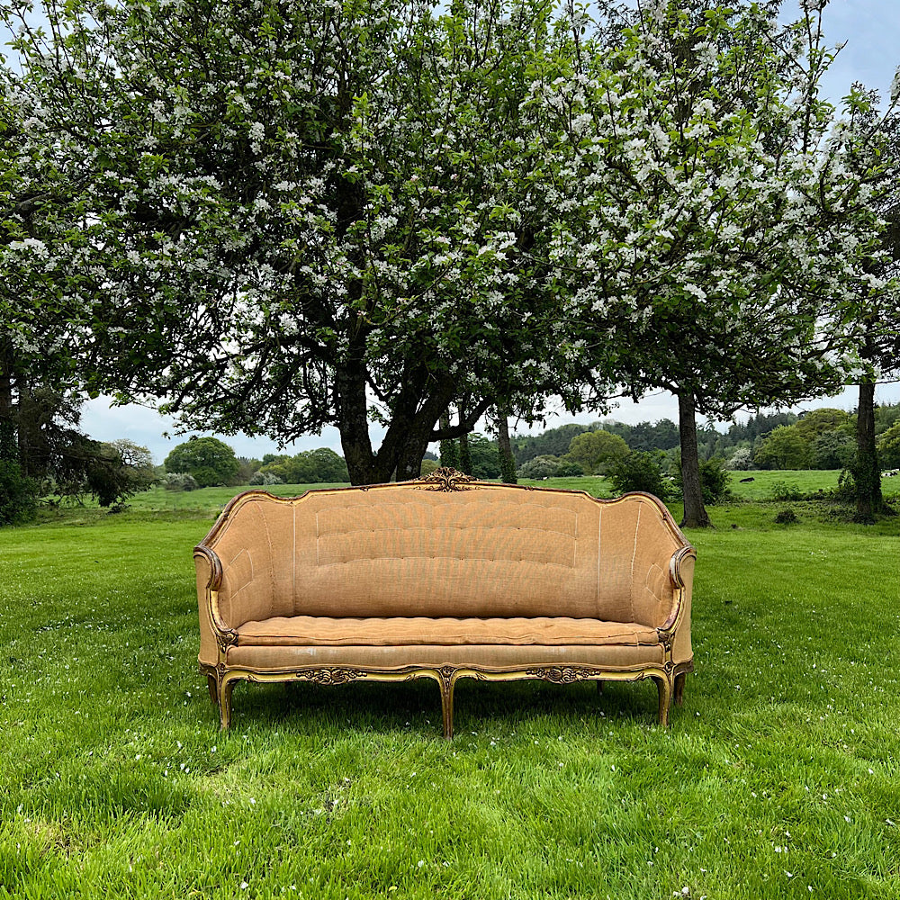 Louis XV period Canapé en Corbeille Settee 18th Century