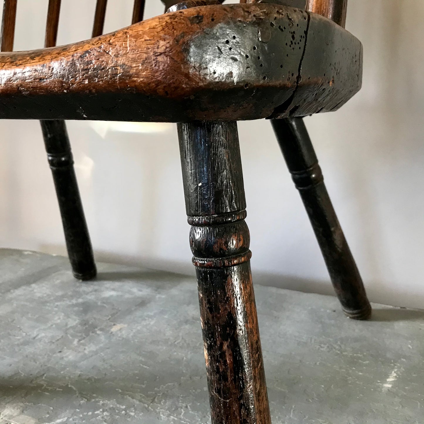 Rare Welsh Comb Back Windsor Armchair c.1780