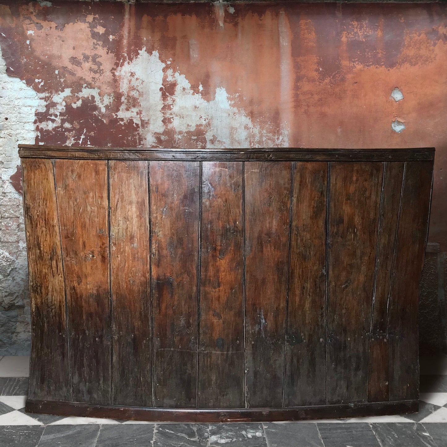 Early 19th Century English High-Back Elm Settle