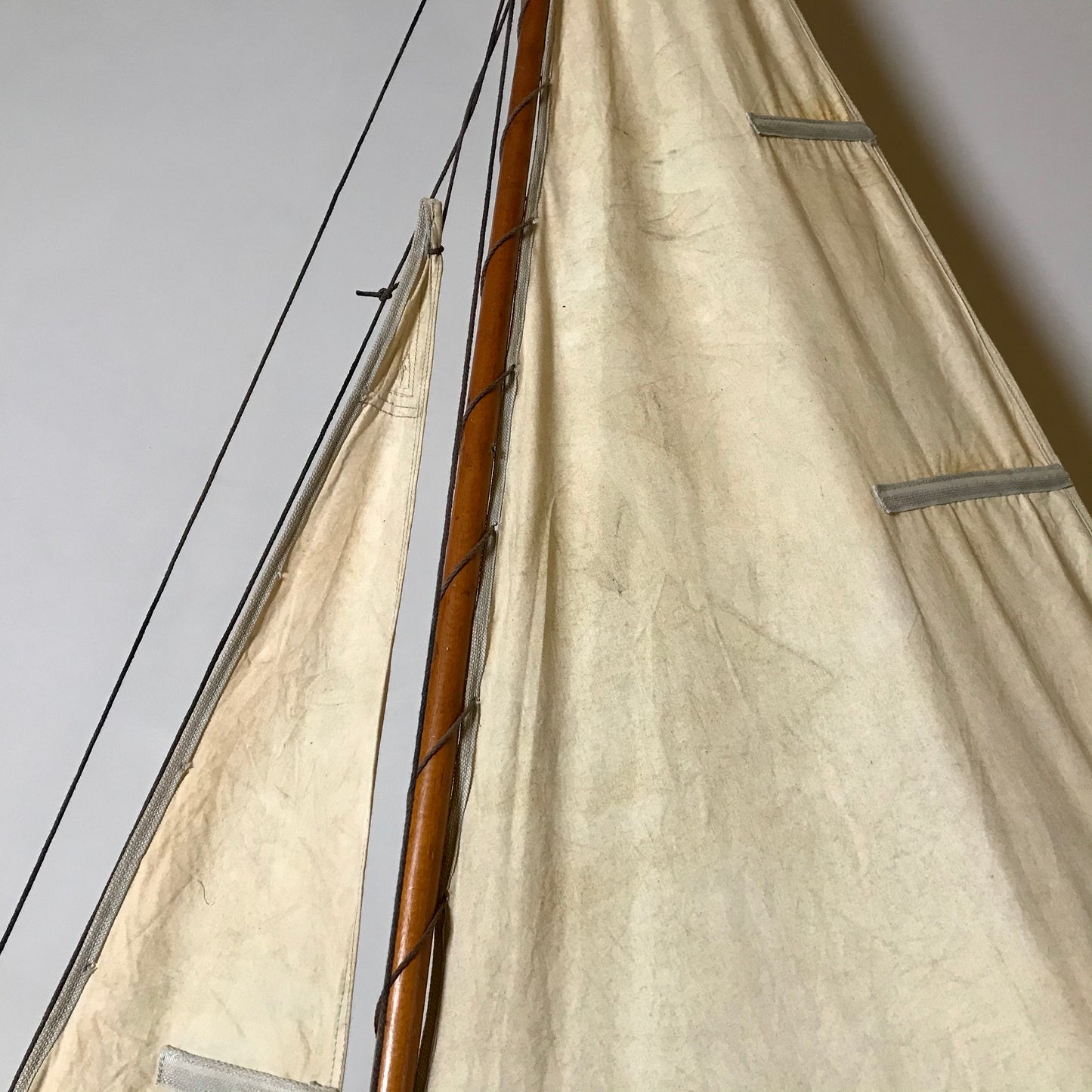 WJ Daniels Designed Racing Yacht “ANNIE” c.1930