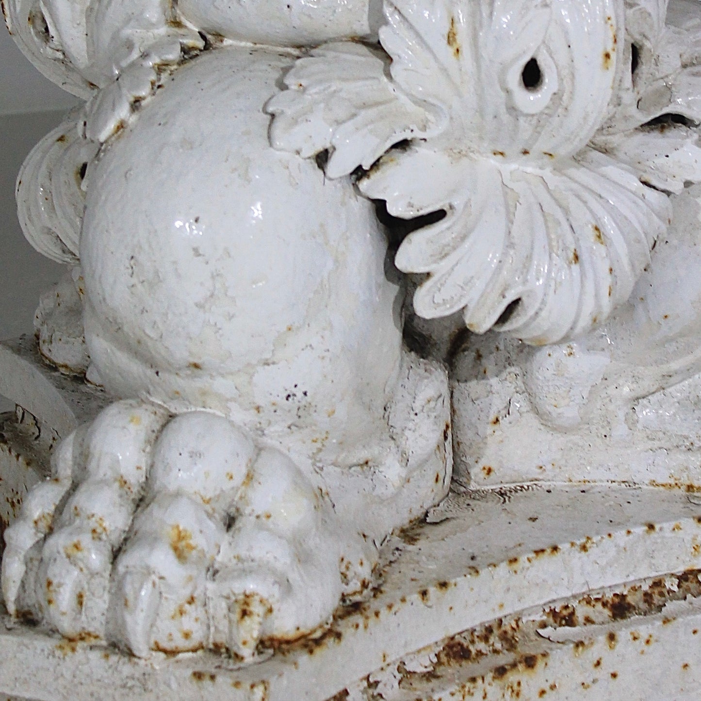 Cast Iron Lions Paw and Acanthus Leaf Carrara Marble Dining Table