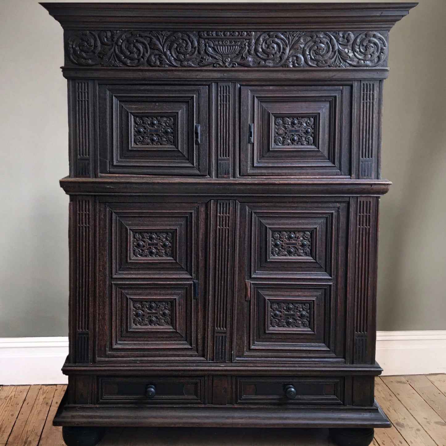 Flemish Oak Cupboard c.1650