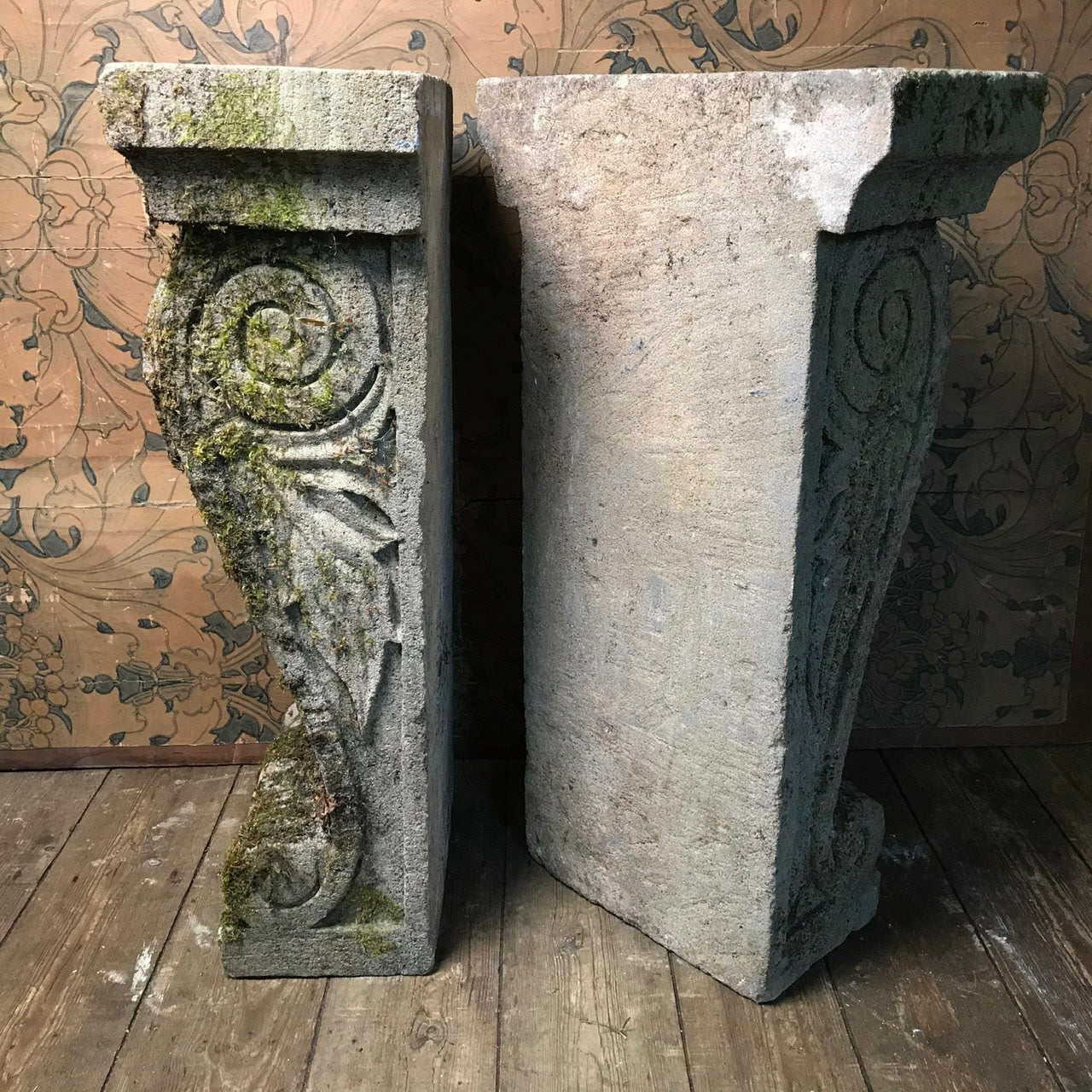 Sandstone Acanthus Leaf Pair of Corbels