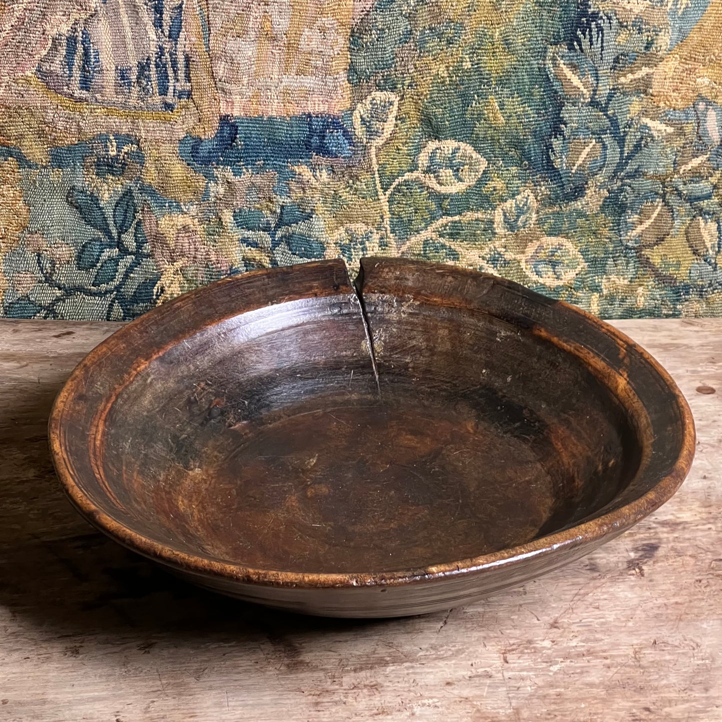 An Early English Turned Applewood Dairy Bowl, Late 17th or earlier