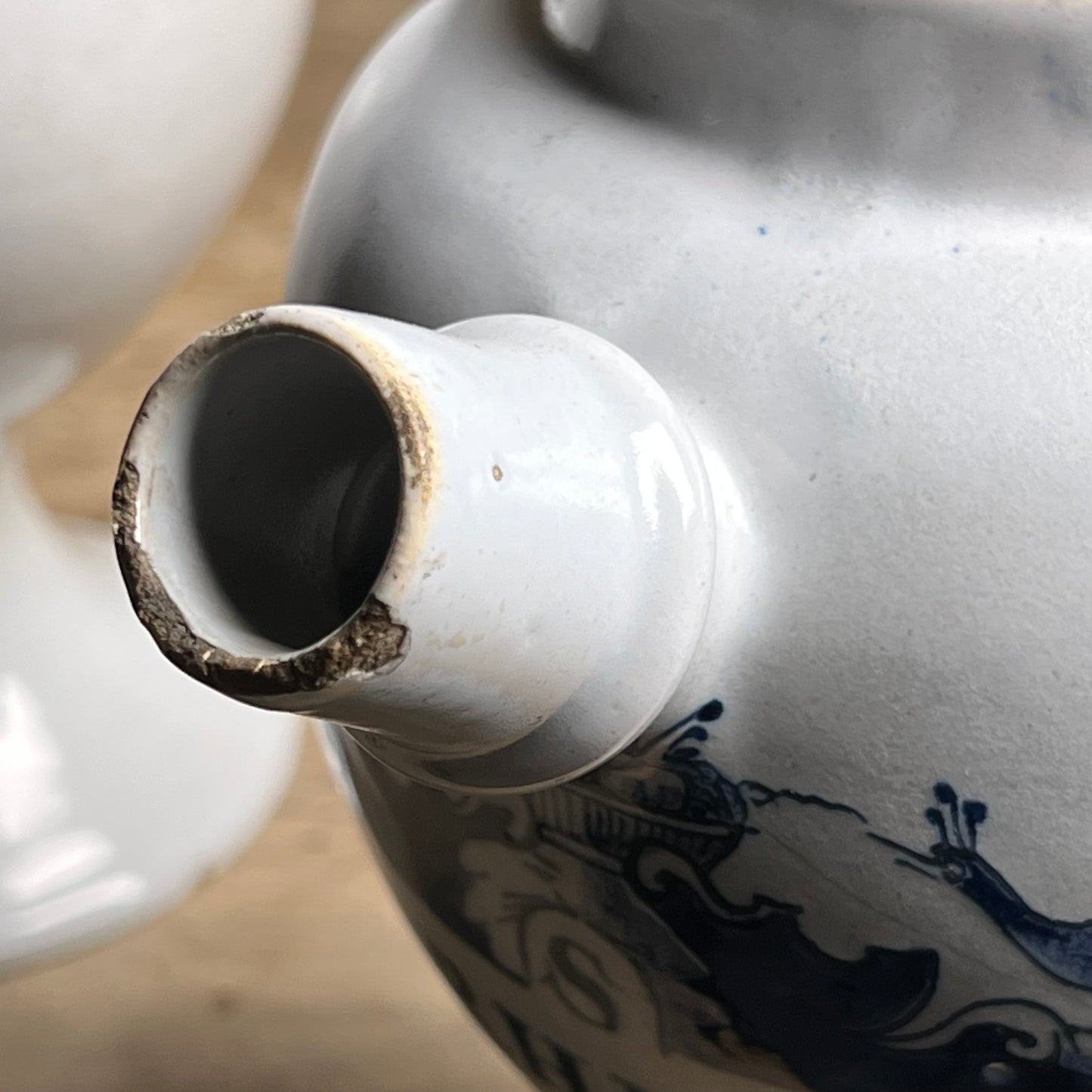 Pair of Dutch Delft Apothecary Syrup Jars, “Oxym. Simpl.” & “S. Rhei”, Mid-18th century (c.1730–1760)