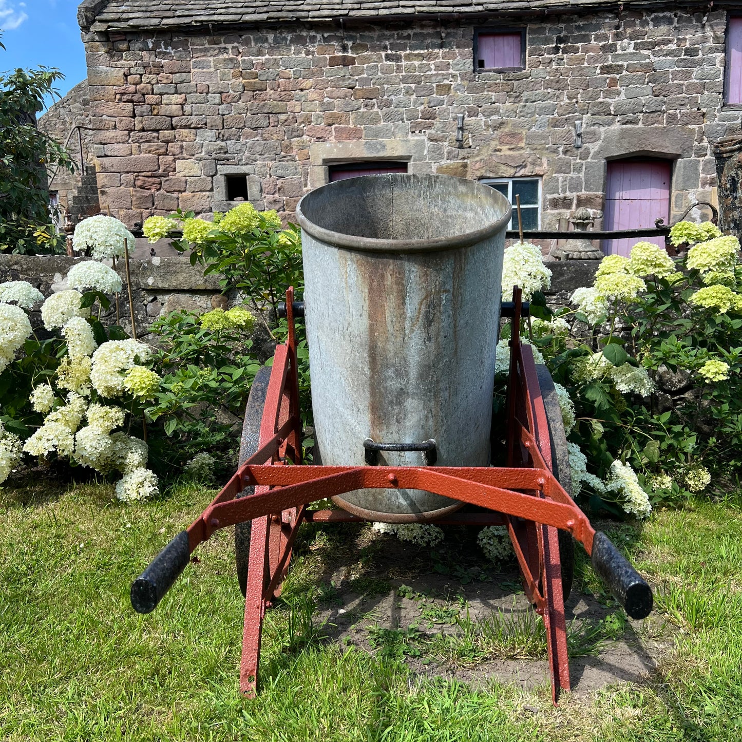 Late 19th/ Early 20th Century English Country House Water Barrow